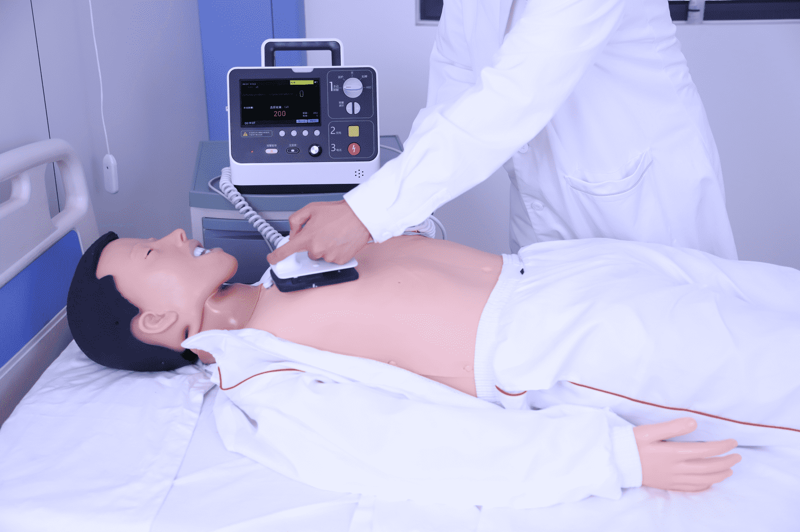 CPR & Defibrillation Manikin